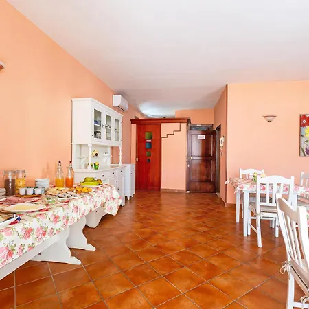 Contemoro Bed & Breakfast 3*