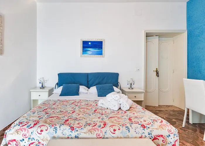 Bed & Breakfast Contemoro 3*