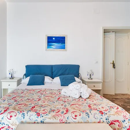 فندق مبيت وإفطار Contemoro 3*